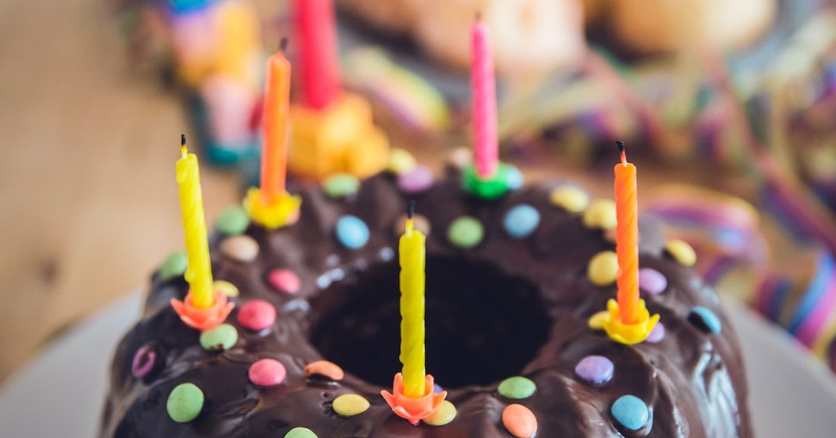 Heartfelt quotes to honor your brother in heaven on his birthday.