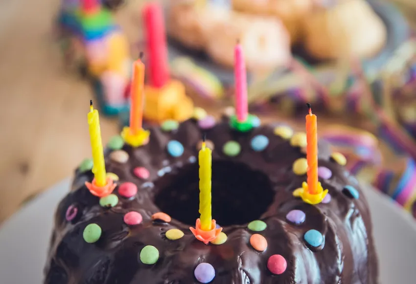Heartfelt quotes to honor your brother in heaven on his birthday.