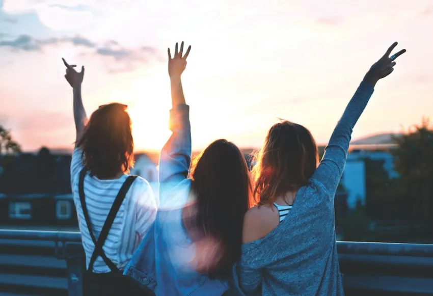 20 heartfelt letter ideas to touch your best friend's heart